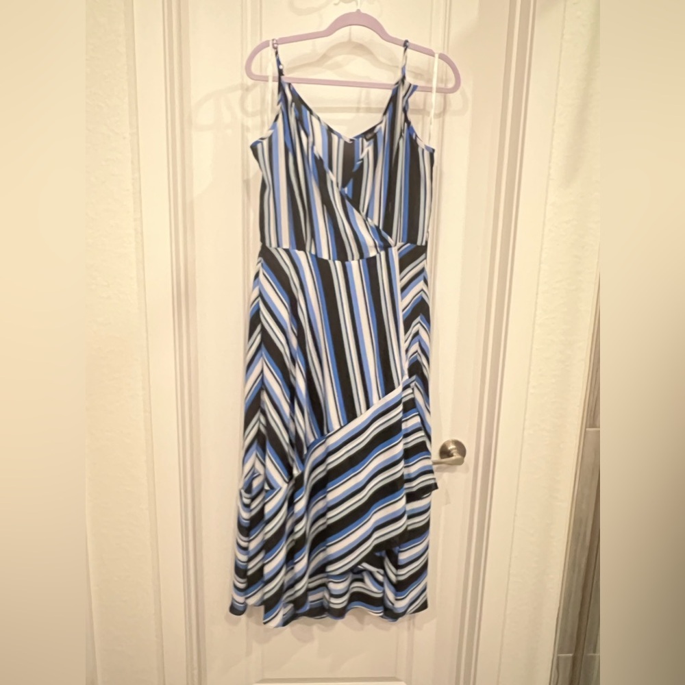 Stunning wrap dress